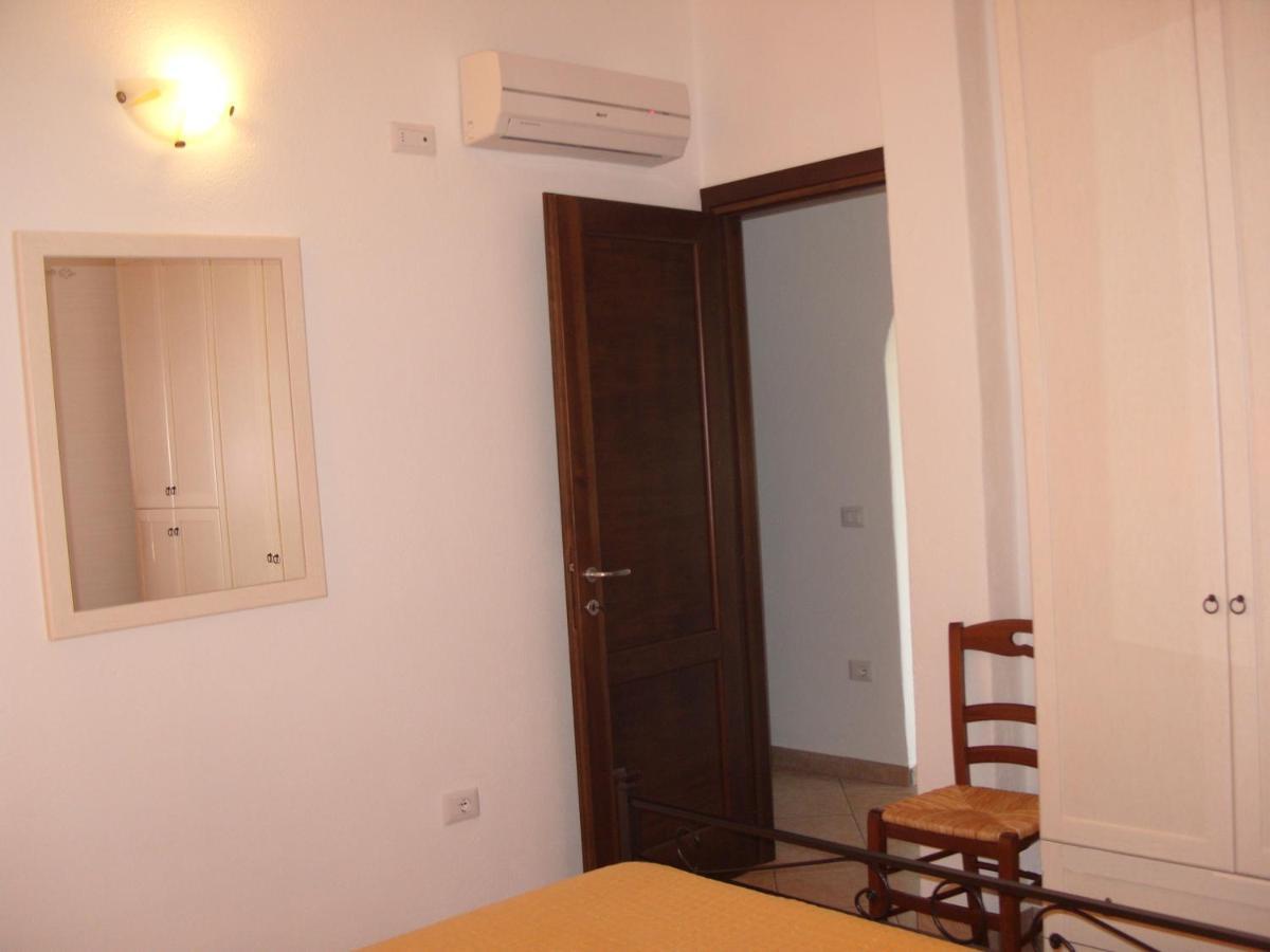 Casadelfaro Primo Piano 600Mt Dalla Spiaggia Olbia Exterior photo